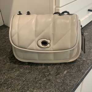 NWT Coach Quilted Pillow Madison Shoulder bag Dove Grey. Never used.